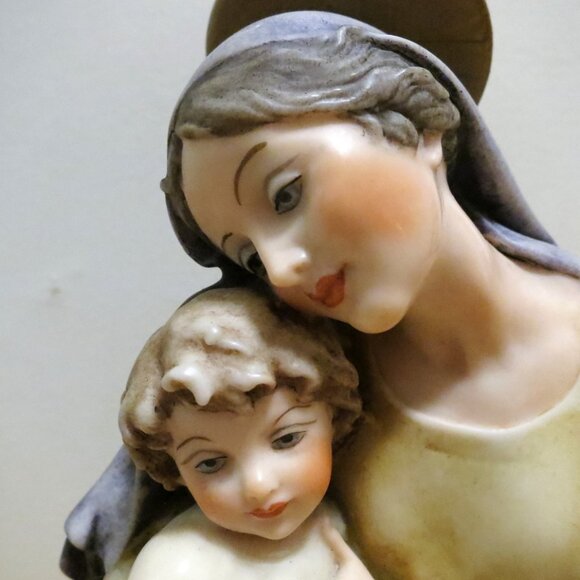 Giuseppe Armani Mother Mary And Jesus Child Figurine Capodimonte Style 11.25" - Picture 5 of 13
